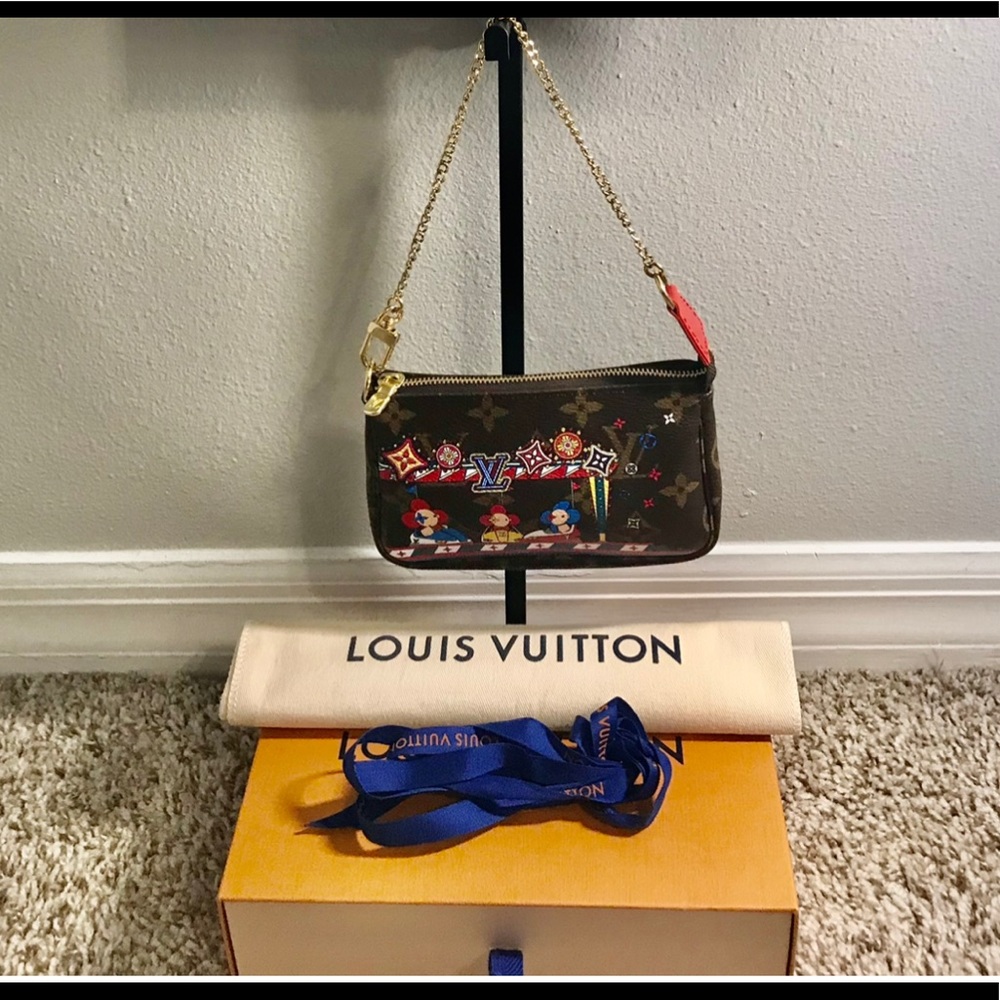 Louis Vuitton Mini Pochette Accessories Limited